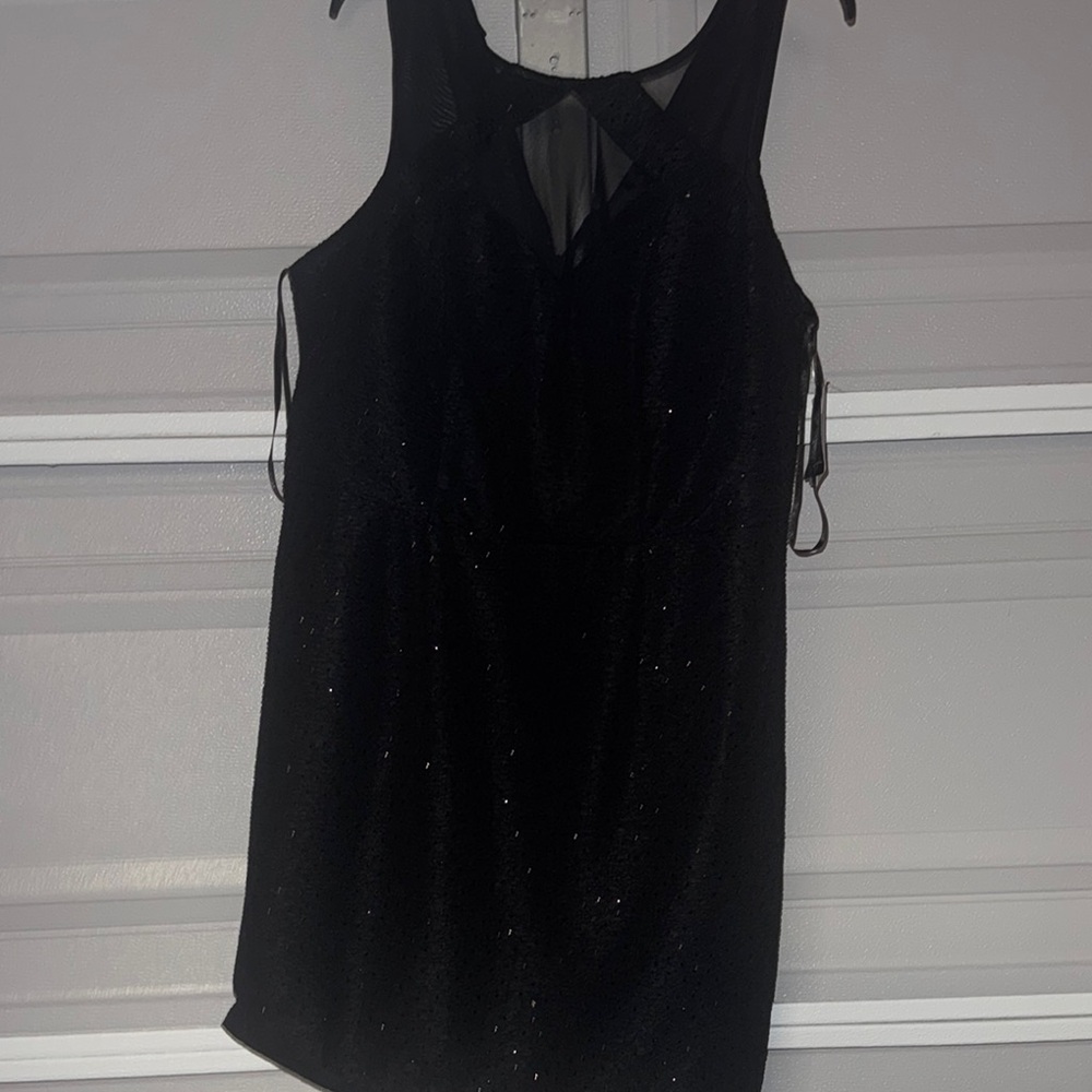 Elegant Black Sleeveless Dress